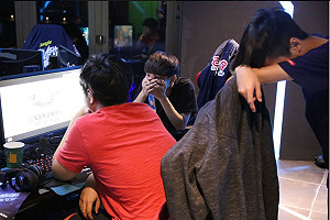 《鬥陣特攻》APAC八強公布 閃電狼籤王對上外星頭目