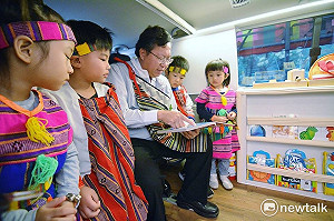 行動親子車啟用 鄭文燦：把溫暖送到每個角落