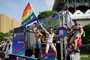 良影一二》同志大遊行  精彩表演媲美嘉年華熱鬧登場