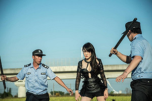 搖滾嗨翻台中夜 閃靈主唱帥氣登場