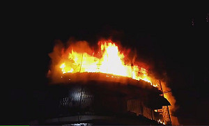 北市社子公寓凌晨惡火 1家四口葬身火窟