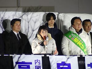 日本眾院選前之夜朝野催票  高市早苗警告勿樂觀翻盤