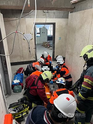 北市信義區工安意外　工人自12樓墜至7樓送醫