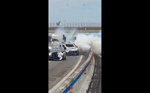 (影) 義大利運鈔車劫案震撼現場! 搶匪偽裝警察公路攔截 還動用炸彈爆破