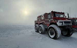 中國「雪豹」出現南極  官宣：輪型極地車輛累計行駛超萬公里零故障