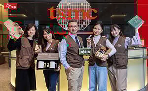 印製「台積電研發」冰晶石馬克杯、「積蜜」蜂蜜...神山員工如何把廢料變身神祕禮品