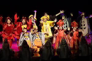 馬年走春首選！  壽山動物園U12入園免費、AI互動新體驗  