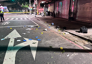 新北三重深夜死亡車禍！28歲女騎士追撞前車 當場重摔身亡