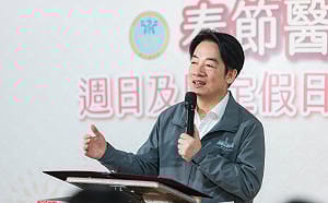 視察春節輕急症中心 賴清德肯定醫界協力分流就醫、緩解急診壅塞