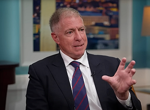 點名國民黨和民眾黨太親中！美智庫高層籲取消藍白政客及家屬美簽