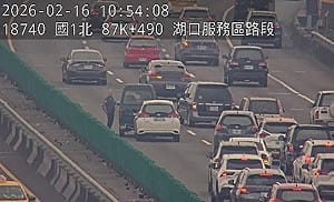 除夕返鄉注意！下午國道「3大路段」易塞車 路況預報一圖看