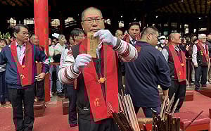 (影)南鯤鯓代天府國運籤出爐！廟方：今年經濟民生都很旺