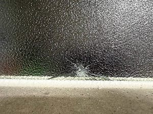 澎湖馬公民宅遭槍擊　警鎖定對象偵辦