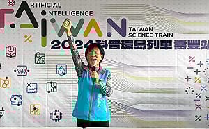 魏嘉賢宣布參選花蓮縣長  傅崐萁是否親自出征？  游淑貞：機率非常低 