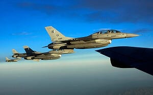 復仇空襲! 巴基斯坦戰機轟炸阿富汗 擊斃80武裝分子 塔利班大軍壓境