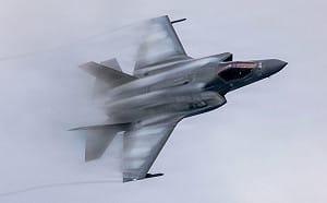 制敵機先！AI「守望先鋒」登上F-35  能快速識別未知接觸物