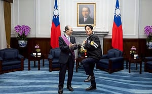 賴清德頒「一等景星勳章」 王貞治：台灣WBC歷來最強、能與日本攜手前進美國 