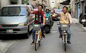 「兩代」鳳山代議士惺惺相惜     許智傑情義相挺林智鴻拼初選