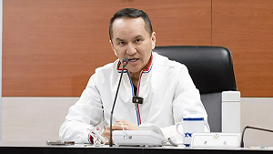 遭控性侵不忍了！常如山駁王定宇指控：當天目睹「這件事」才情緒激動