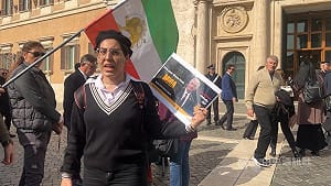 旅義伊朗人盼自由正義  出現支持流亡王儲呼聲