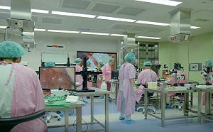 確保動物照護！每年支援200件研究   林口長庚實驗動物中心獲國家級大獎