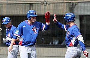 台灣隊穩了？台南Josh發文誇澳洲投手 網興奮洗版：國師開恩