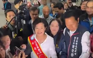 千人擠花蓮車站引騷亂！ 游淑貞道歉了但稱是支持者自發