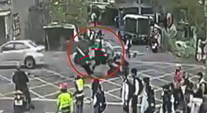 台中嬤載孫女被高速撞翻3人受傷！無號誌路口雙方都有肇責