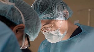 6旬男打拚事業十多年 退休驚覺不舉！醫用「這招」助他順利開機