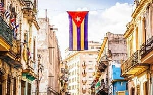 美國開戰了！南方司令部證實出兵厄瓜多炸「陸地毒梟」、古巴政權也告危