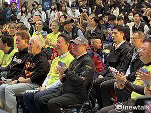 飛日本看經典賽挨批公器私用  卓榮泰：休假日、自費、私人活動