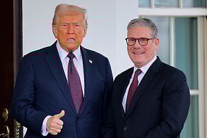 英國擬派2航艦赴中東  川普開嗆：戰爭贏了才來 我們不需要