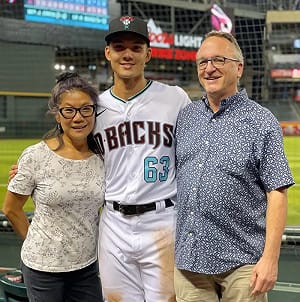 費柴德 WBC 2分砲逆轉 母親談兒子爆紅 笑稱「完全不懂為什麼」