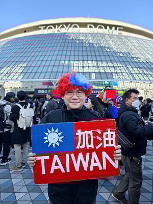 (影)台韓大戰最後一球超痛快！林氏璧曝「三壘後方敵營」神視角　滿滿台灣人超嗨