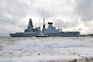 英國驅逐艦航向中東支援防衛　6週整備壓縮至6天