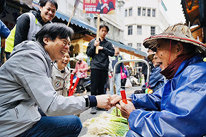 宜蘭縣長民調任何情境都勝藍白 林國漳感謝鄉親：這是督促他前進的動力