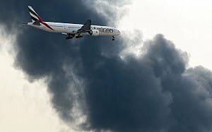 伊朗1,900枚飛彈狂襲！ 阿聯酋緊急關閉全國領空