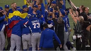  (影)3：2力退美國奪首冠！球評讚委內瑞拉：最強不是陣容「是韌性」 