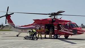 師生登山團攀登嘉明湖　女高中生不適黑鷹馳援送醫