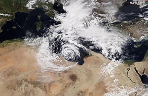 罕見「地中海氣旋」登陸北非沙漠！專家揭「超嚴苛」生存條件