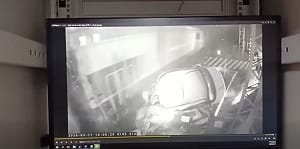 驚悚瞬間！台鐵副站長違規闖越　煞不住慘遭列車撞擊畫面曝光