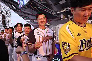 江少慶從憂鬱到笑容滿面　有信心4月回到投手丘