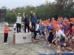 臺南全國鐵人三項錦標賽安平登場  近千選手挑戰極限展現運動城市活力