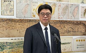 李貞秀今恐再上演「空氣質詢」  邱垂正：她無法代表多數合法陸配 