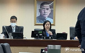 (影) 廖先翔放水？李貞秀突成「代理主席」 綠委抗議會議一度中斷 