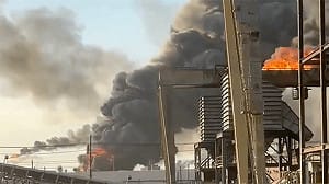 （影）美國德州煉油廠爆炸起火  州政府急發「就地避難令」