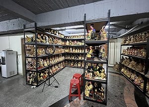 佛具店任職10年間狂竊上千尊佛像變賣　2前員工落網