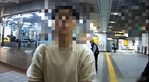 不爽低頭族化身「撞人族」！男子台北捷運站惡意衝撞行人