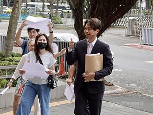 陳宥丞疑戴智慧眼鏡出庭列被告　北檢查無不法簽結