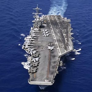 林肯號多兵跳海自殺? 美軍批謠言 : 那些「落水」的都救起來了 「這艦」急救援